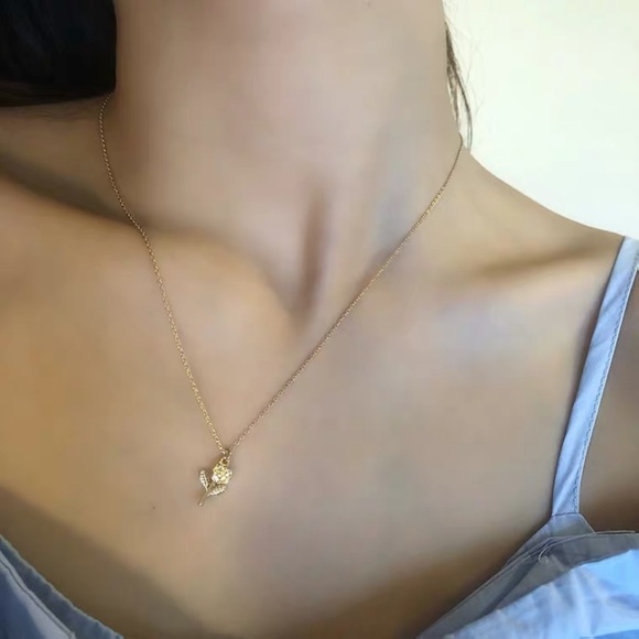 Golden Rosebud Rose Necklace Collar Choker - Picture 7 of 12